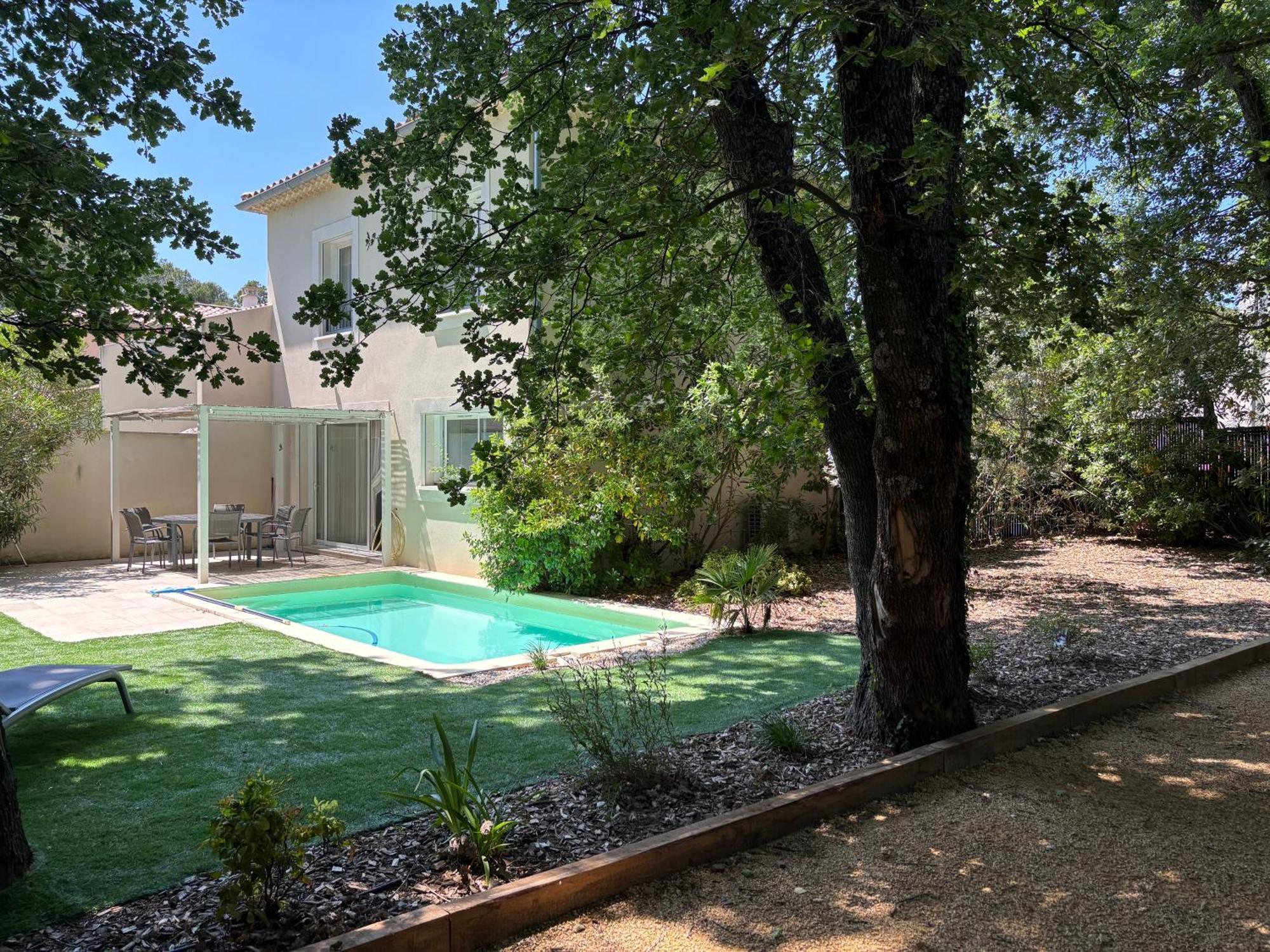 Les Jardins Du Castelas - Piscines, Jardins Et Spas Privatifs Uchaux ภายนอก รูปภาพ